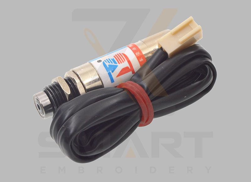 Peršokite solenoidą su guoliu ir miniati