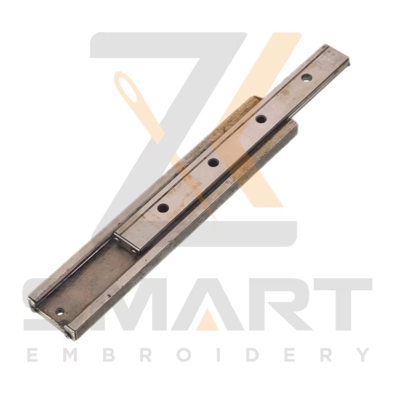 Naudotos originalios 6 spalvų „Tajima Looper“ kilimėlio dėžės vienetas „Chenille Embroidery Machine“ dalys CL0233010600 CH018